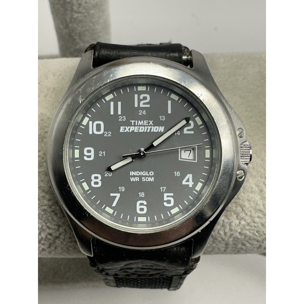 Timex New Battery Mens Watch UO 2010 Expedition‎ Indiglo 40MM 7.75" J15